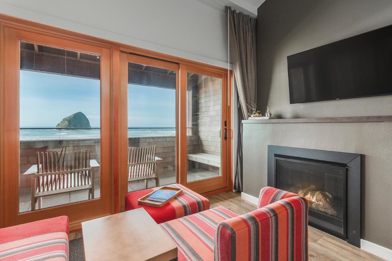 Headlands Coastal Lodge & Spa Pacific City Exterior photo