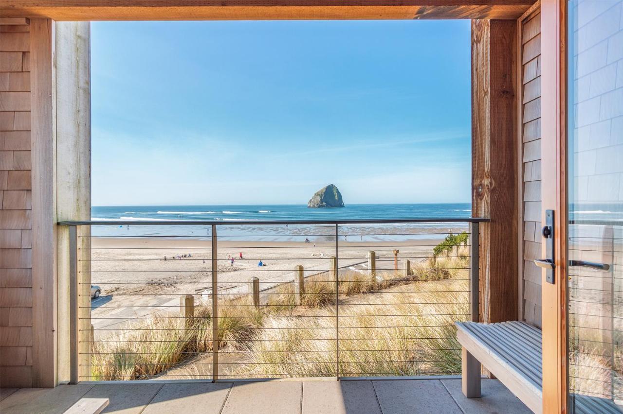 Headlands Coastal Lodge & Spa Pacific City Exterior photo