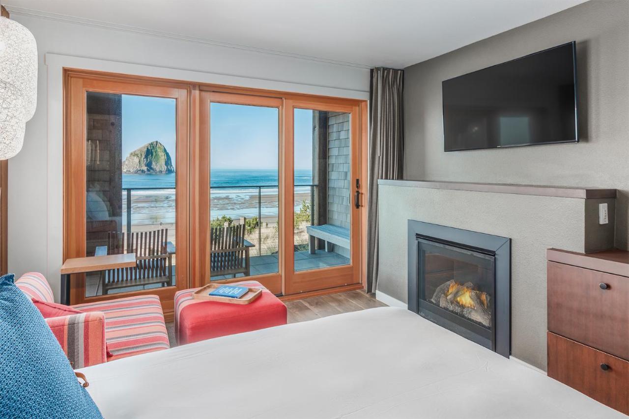 Headlands Coastal Lodge & Spa Pacific City Exterior photo