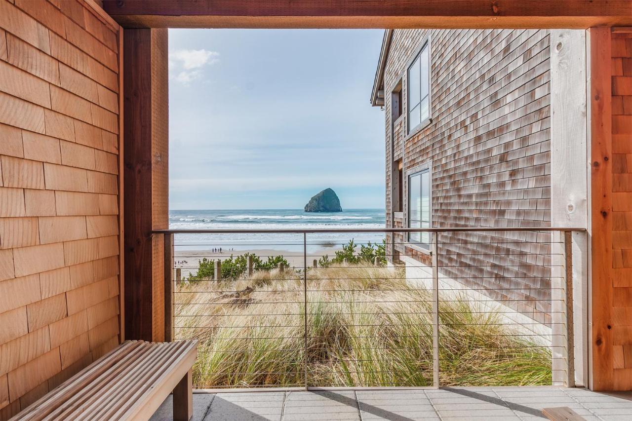 Headlands Coastal Lodge & Spa Pacific City Exterior photo