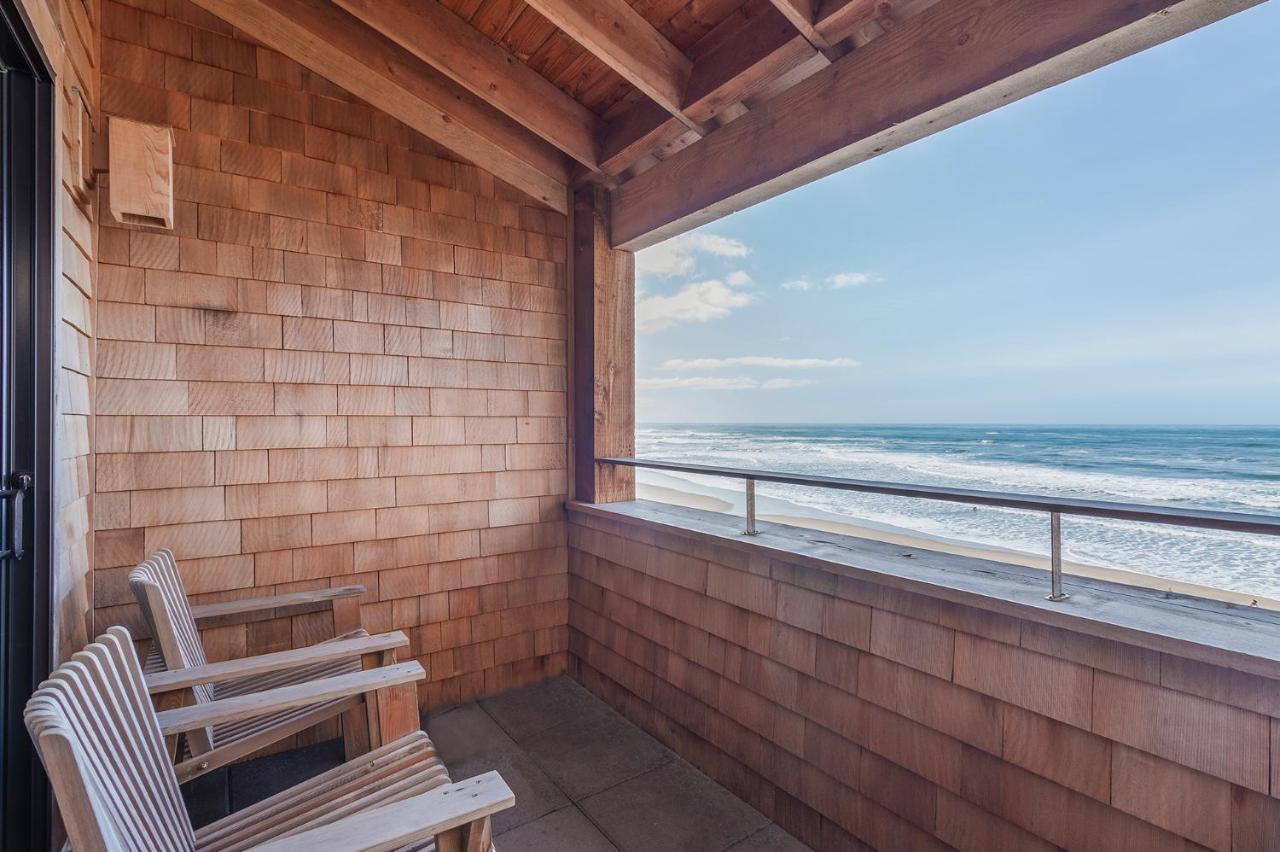 Headlands Coastal Lodge & Spa Pacific City Exterior photo